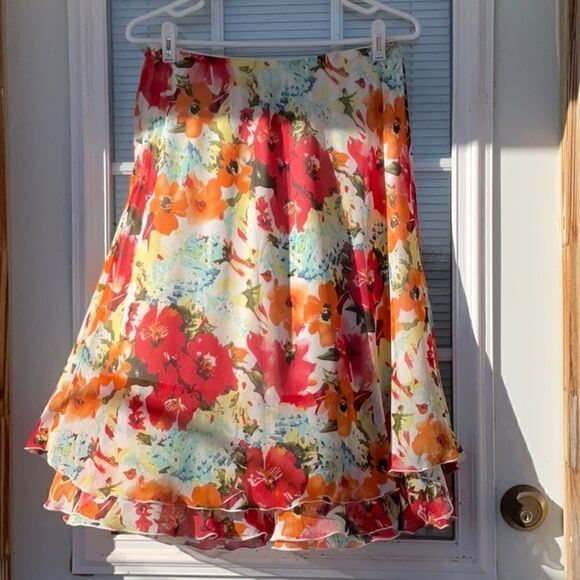 Take 50% OFF- Notations Women's Floral Skirt, Size-M - Picture 1 of 5